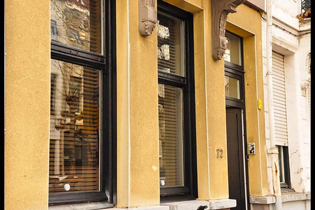アントウェルペンStudio Saint-Jeanアパートメント エクステリア 写真